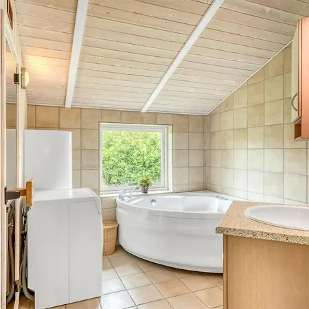 Feriehus Lyly - 400m From The Sea By Interhome