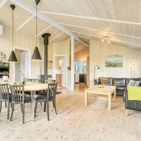Lyly - 400m From The Sea By Interhome Feriehus *